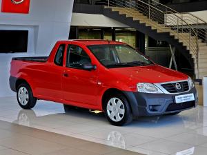 2023 Nissan NP200 1.6i safety pack (aircon)