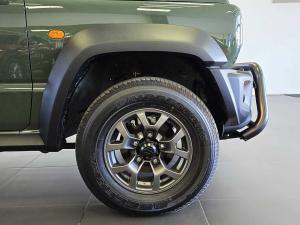 Suzuki Jimny 1.5 GLX AllGrip 5-door auto - Image 16