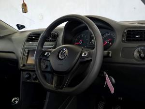 Volkswagen Polo Vivo hatch 1.4 Comfortline - Image 10