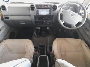 Toyota Land Cruiser 79 4.5D-4D V8 single cab LX Namib - Image 7