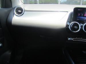 Mercedes-Benz GLA 200 automatic - Image 11