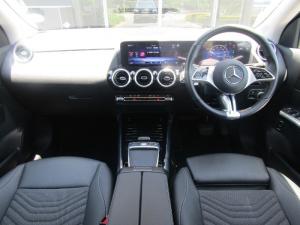 Mercedes-Benz GLA 200 automatic - Image 4