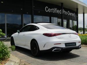 Mercedes-Benz CLE 300 4MATIC Coupe - Image 4