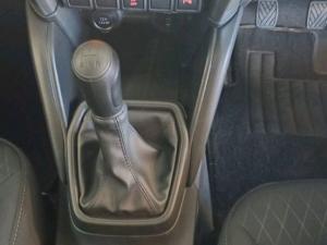 Suzuki Grand Vitara 1.5 GL manual - Image 15