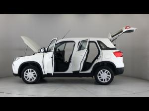 Toyota Urban Cruiser 1.5 Xi - Image 21