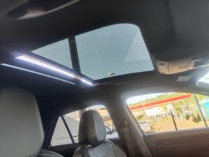 Volkswagen T-Roc 2.0TSI 4Motion R-Line - Image 11