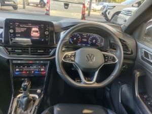 Volkswagen T-Roc 2.0TSI 4Motion R-Line - Image 6
