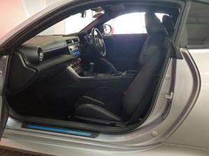 Toyota GR86 2.4 auto - Image 32