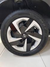 Nissan Magnite 1.0 Turbo Visia manual - Image 12