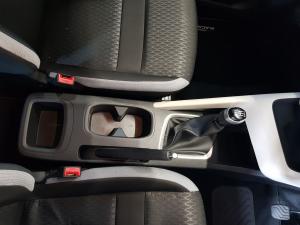 Nissan Magnite 1.0 Turbo Visia manual - Image 9