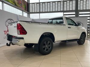 Toyota Hilux 2.4GD-6 single cab Raider manual - Image 2
