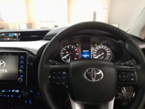 Toyota Hilux 2.8 GD-6 Raider 4X4 automaticD/C - Image 10