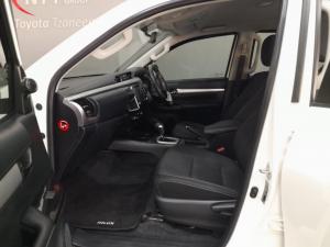 Toyota Hilux 2.8 GD-6 Raider 4X4 automaticD/C - Image 6