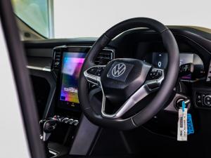 Volkswagen Amarok 2.0TDI double cab Life 4Motion auto - Image 12