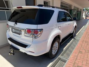 Toyota Fortuner 3.0D-4D Ltd edition auto - Image 2