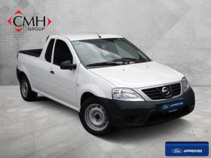 2023 Nissan NP200 1.6i safety pack (aircon)