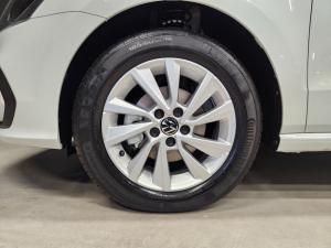 Volkswagen Polo Vivo hatch 1.4 Life - Image 9