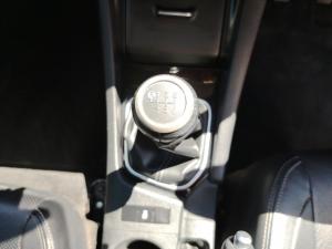 Toyota Corolla 1.6 Prestige - Image 16