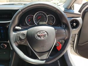 Toyota Corolla 1.6 Prestige - Image 18