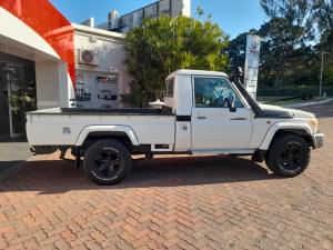 Toyota Land Cruiser 79 4.5D-4D V8 single cab LX - Image 6