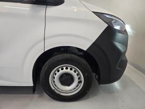 Ford Transit Custom 2.0TDCI LWB BaseP/V - Image 4