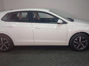 Volkswagen Polo 1.0 TSI Life - Image 24