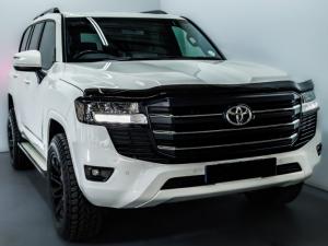 2022 Toyota Land Cruiser 300 3.3D GX-R