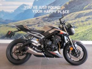 2025 Triumph Street Triple 765