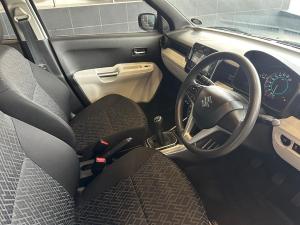 Suzuki Ignis 1.2 GLX manual - Image 10