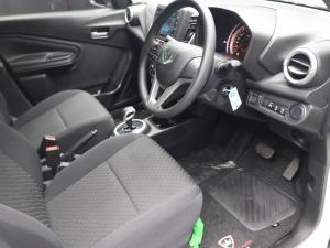 Toyota Vitz 1.0 XR auto - Image 9