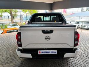 Nissan Navara 2.5DDTi double cab LE Plus - Image 6