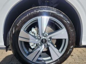 Audi Q2 35 Tfsi Urban Edition TIP - Image 11