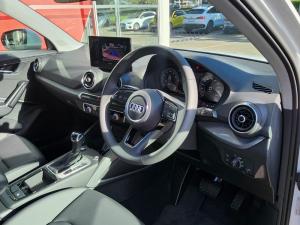 Audi Q2 35 Tfsi Urban Edition TIP - Image 2
