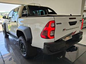 Toyota Hilux 2.8GD-6 double cab 4x4 GR-Sport - Image 2