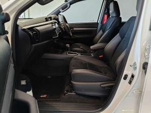 Toyota Hilux 2.8GD-6 double cab 4x4 GR-Sport - Image 3