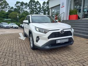 Toyota RAV4 2.0 GX auto - Image 1