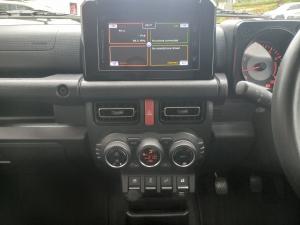 Suzuki Jimny 1.5 GLX AllGrip 3-door manual - Image 8