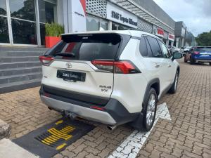 Toyota RAV4 2.0 VX - Image 2