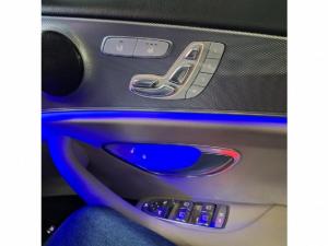 Mercedes-Benz E-Class E220d AMG Line - Image 11