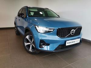 2023 Volvo XC40 B3 Essential