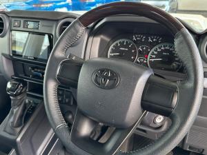 Toyota Land Cruiser 79 2.8GD-6 double cab - Image 18