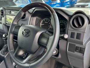 Toyota Land Cruiser 79 2.8GD-6 double cab - Image 19