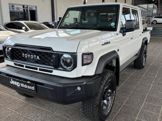 Toyota Land Cruiser 79 2.8GD-6 double cab