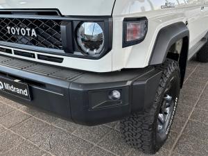 Toyota Land Cruiser 79 2.8GD-6 double cab - Image 4