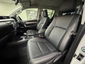 Toyota Hilux 2.8GD-6 48V double cab 4x4 Raider - Image 7