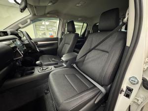 Toyota Hilux 2.4GD-6 double cab 4x4 Raider auto - Image 7