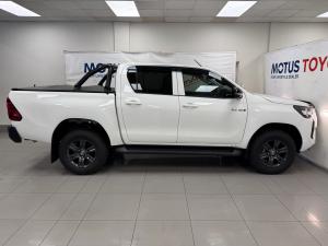 Toyota Hilux 2.4GD-6 double cab 4x4 Raider auto - Image 3