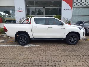Toyota Hilux 2.8GD-6 double cab 4x4 Raider auto - Image 3