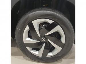 Nissan Magnite 1.0 Visia manual - Image 12