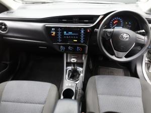 Toyota Corolla Quest 1.8 Prestige manual - Image 8